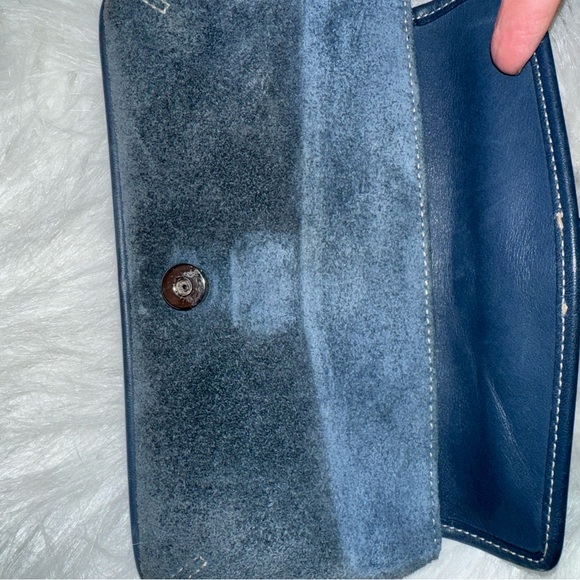 Coach suede wrislet - Picture 6 of 6